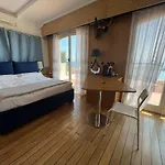 Rita Sea Front View - Parcheggio Gratuito In 4* San Remo