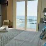 Rita Sea Front View - Parcheggio Gratuito In Pensjonat 4*