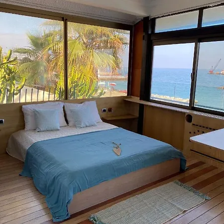 Гостевой дом Rita Sea Front View - Parcheggio Gratuito In 4*