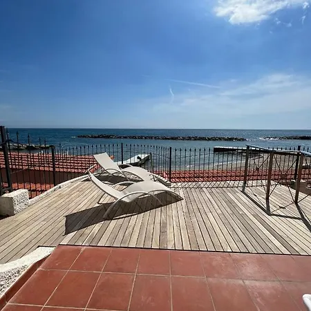 Гостевой дом Rita Sea Front View - Parcheggio Gratuito In
