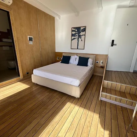 Гостевой дом Rita Sea Front View - Parcheggio Gratuito In