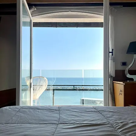 Rita Sea Front View - Parcheggio Gratuito In 4*