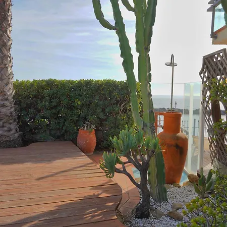 Rita Sea Front View - Parcheggio Gratuito In Maison d'hôtes San Remo