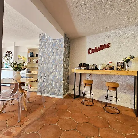 Rita Sea Front View - Parcheggio Gratuito In Maison d'hôtes San Remo