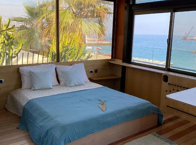 Maison d'hôtes Rita Sea Front View - Parcheggio Gratuito In 4*