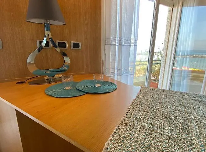 Гостьовий будинок Rita Sea Front View - Parcheggio Gratuito In