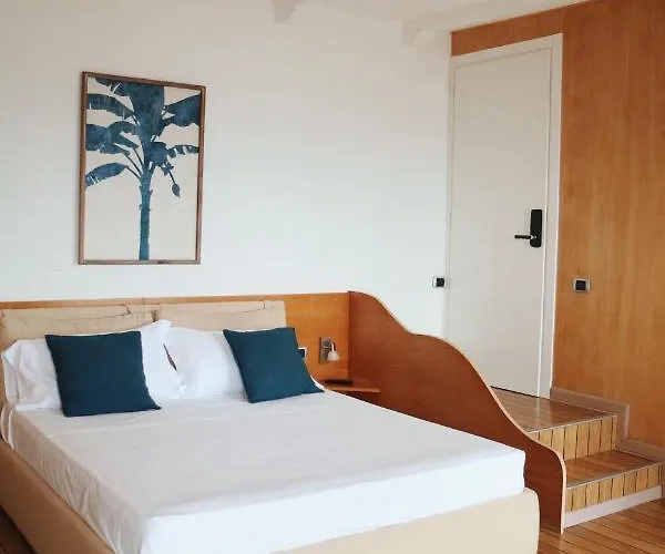 Rita Sea Front View - Parcheggio Gratuito In Гостьовий будинок Санремо