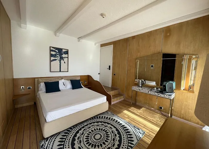 Rita Sea Front View - Parcheggio Gratuito In San Remo