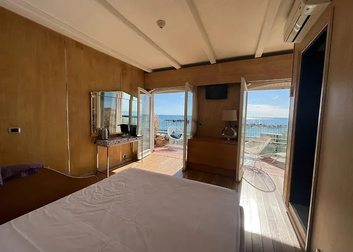 Rita Sea Front View - Parcheggio Gratuito In San Remo