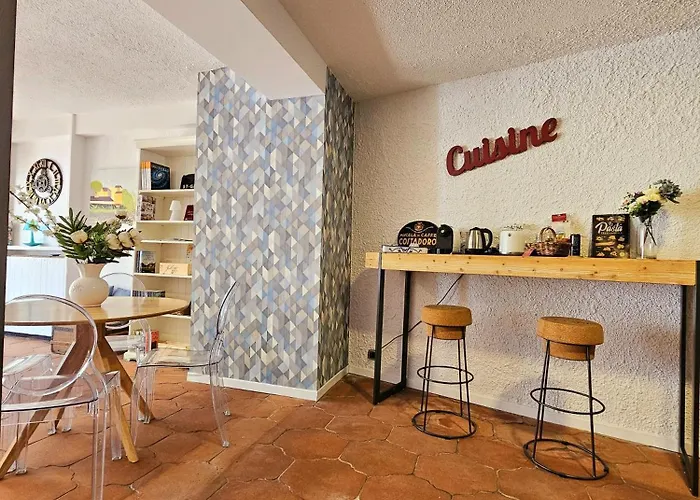 Rita Sea Front View - Parcheggio Gratuito In Гостьовий будинок Санремо